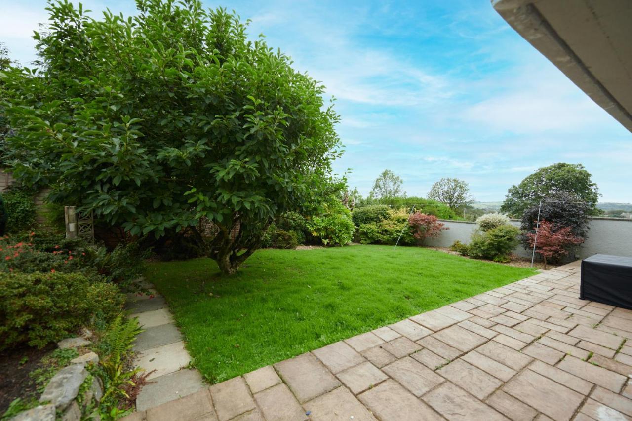 Sea Gem- Beautiful Family Home With Stunning Sea Views & Garden Тенбі Екстер'єр фото